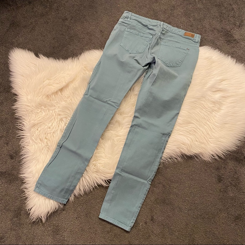 Robin’s Egg blue skinny jeans - Picture 5 of 9